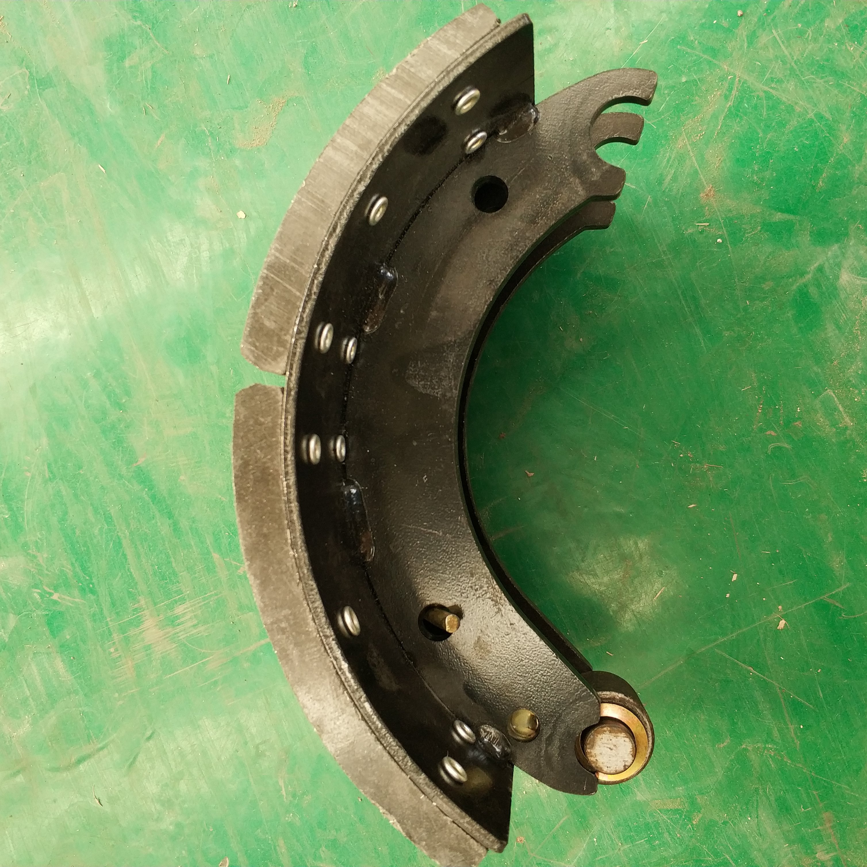American and German Brake Shoe 4711 4707 4515 4709